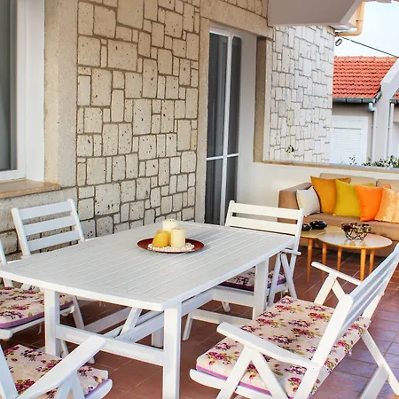 Villamer Bed & Breakfast 4*