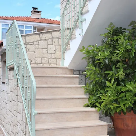 Villamer Bed & Breakfast 4*