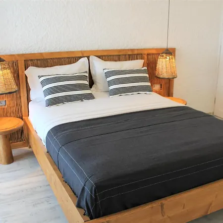 Villamer Bed & Breakfast 4*