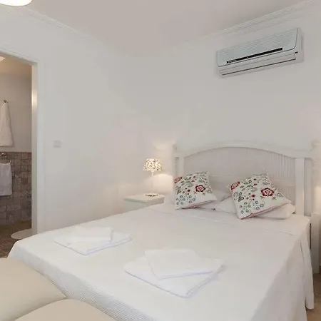 Villamer Bed & Breakfast Alaçatı